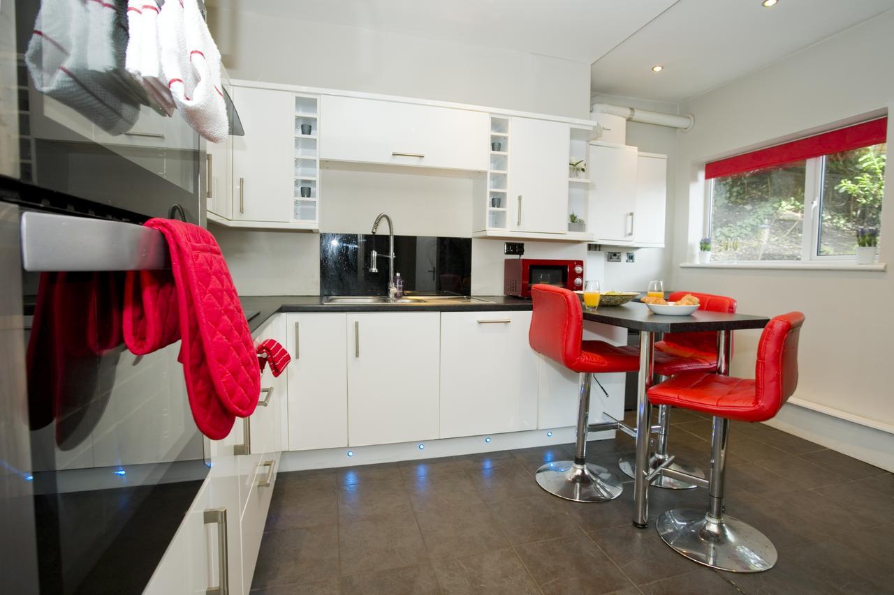 Large 2 Bedroom Apt - Near Beach - Free Parking Bournemouth Exterior foto
