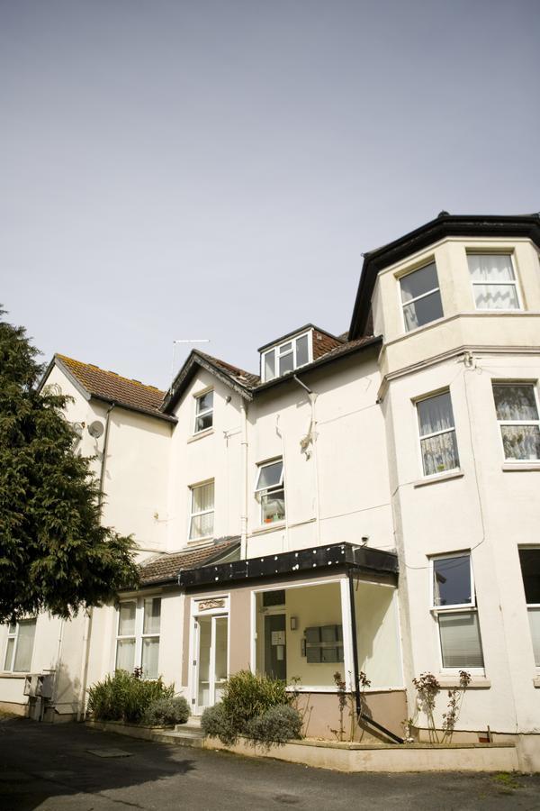 Large 2 Bedroom Apt - Near Beach - Free Parking Bournemouth Exterior foto
