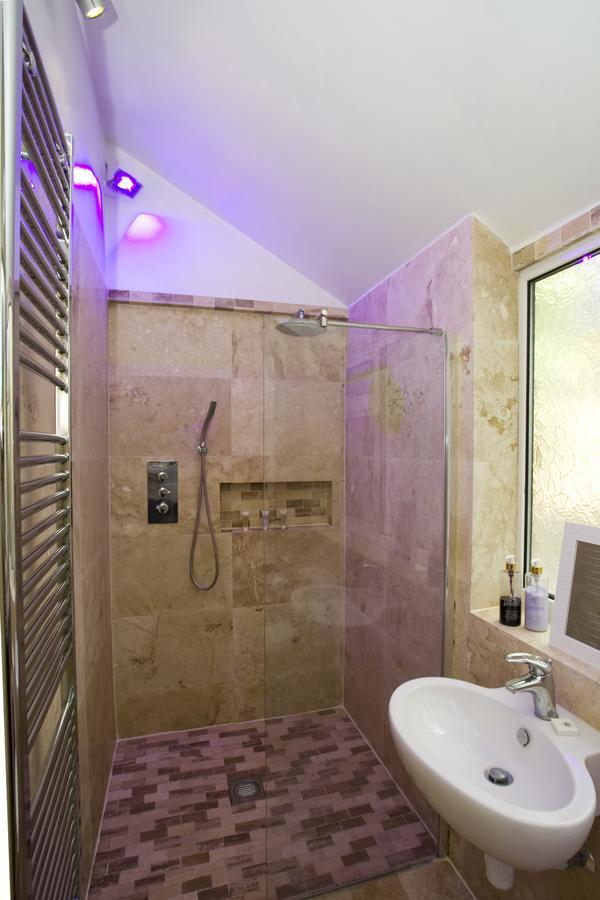 Large 2 Bedroom Apt - Near Beach - Free Parking Bournemouth Exterior foto