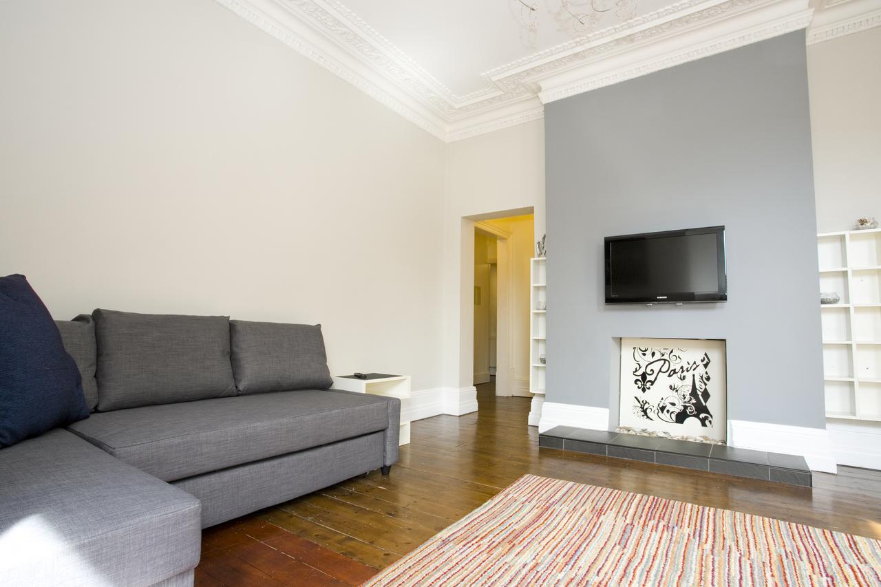 Large 2 Bedroom Apt - Near Beach - Free Parking Bournemouth Exterior foto